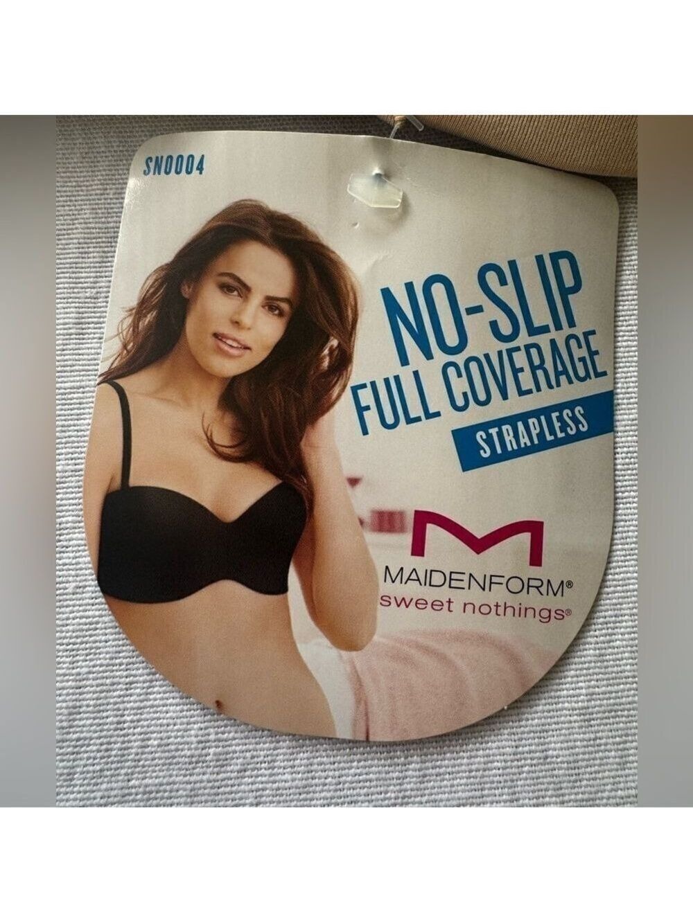 Nude strapless bra. 40D. New with tags!maidenform